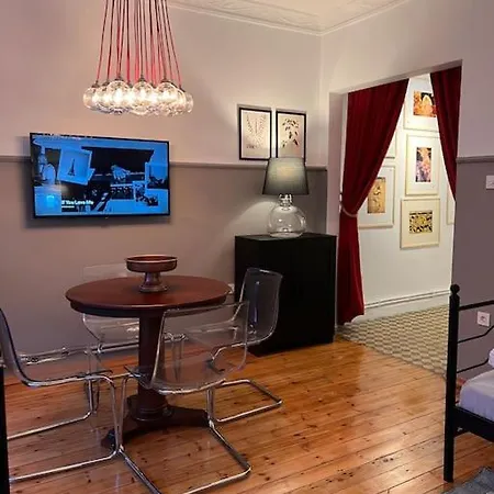 Galata'da Essiz Konforlu Bir Ev Appartement